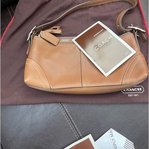 Small Coach shoulder bag